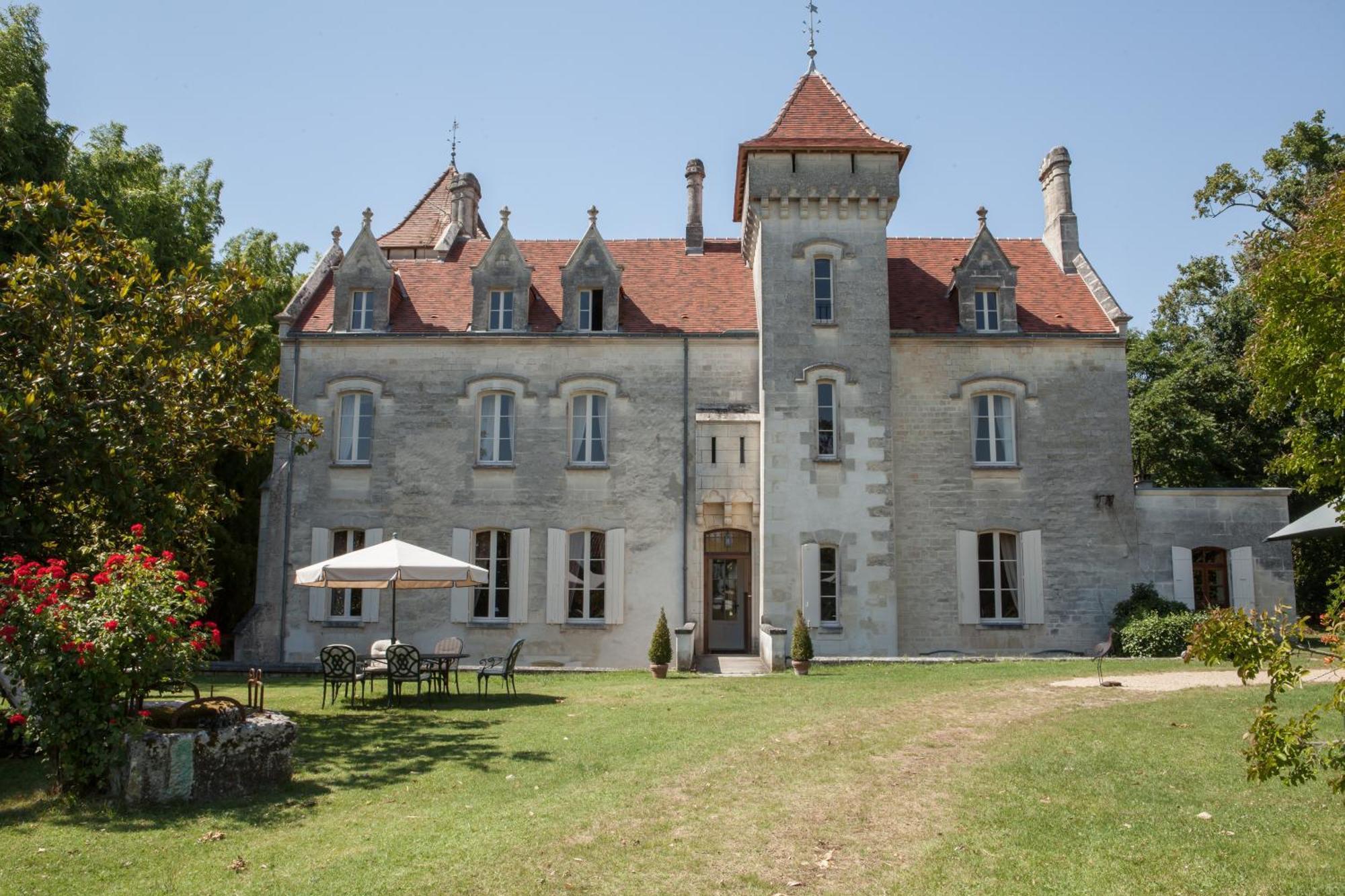 Chateau Des Salles Hotel Saint-Fort-sur-Gironde Ngoại thất bức ảnh